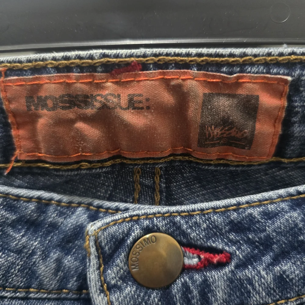 Mossimo Bootcut Denim Jeans - Size 9 - Medium Wash - Picture 3 of 9